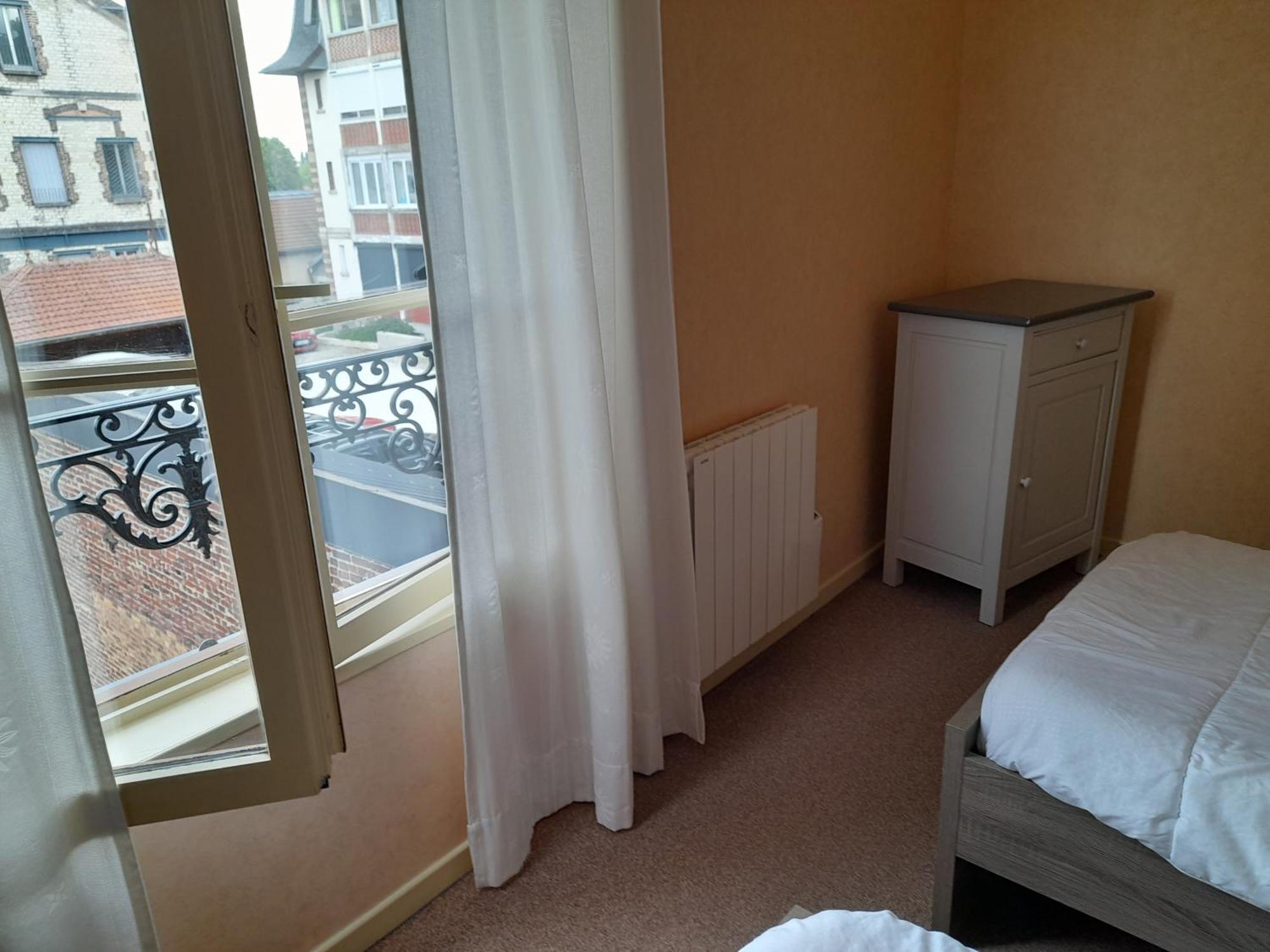 Appartement Du Pont De La Seine Troyes Kültér fotó