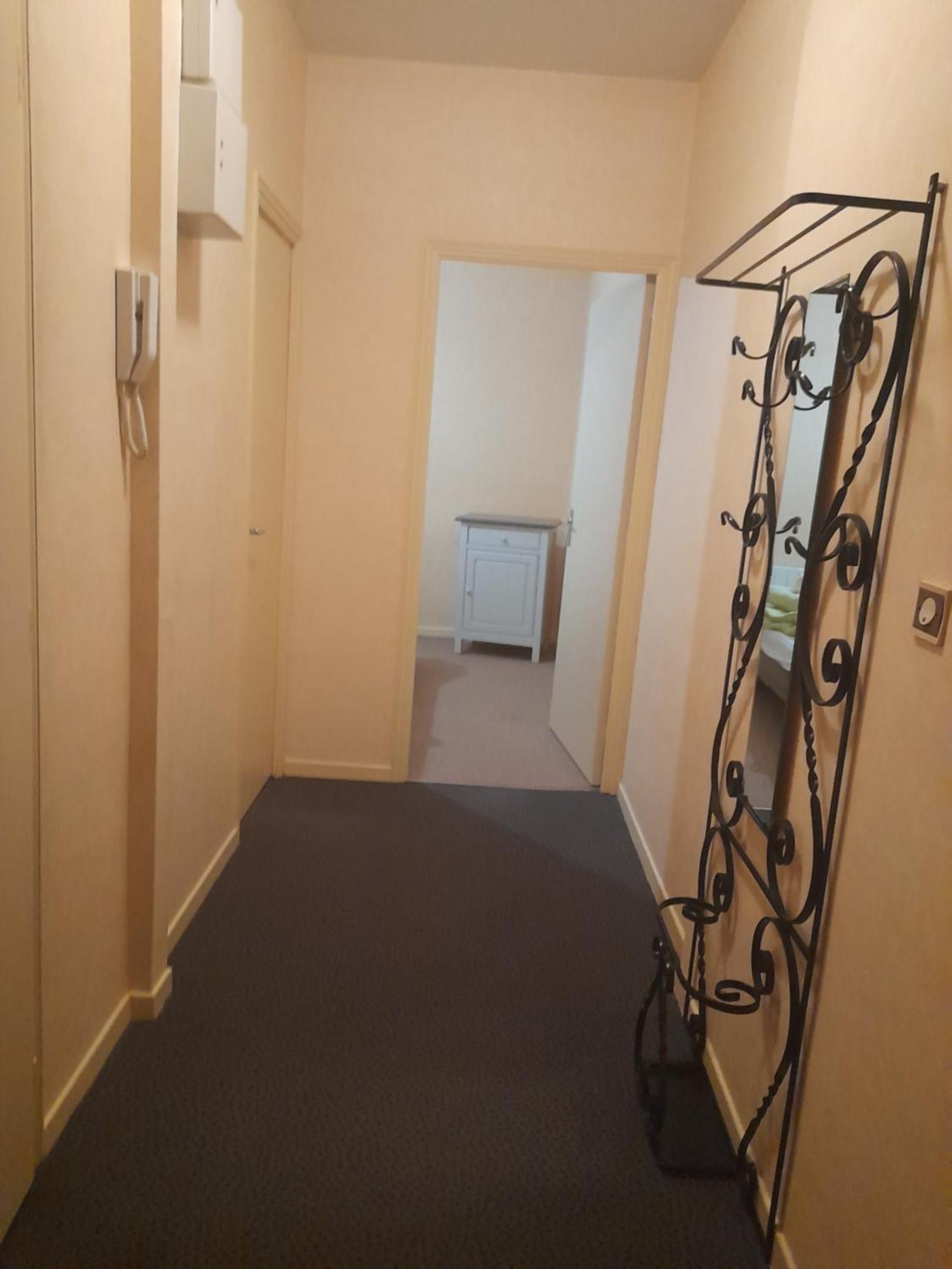 Appartement Du Pont De La Seine Troyes Kültér fotó